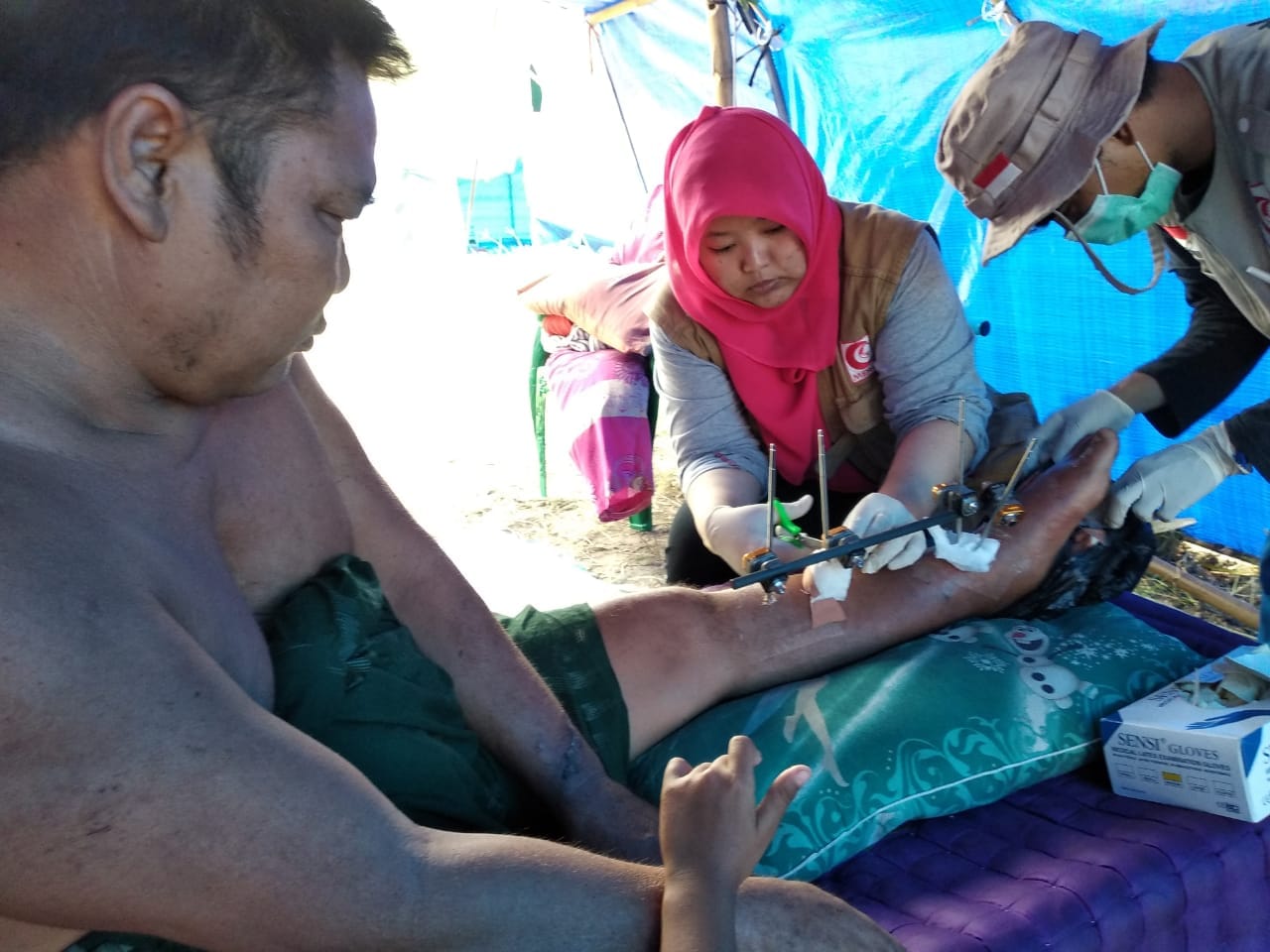 Relawan MER-C Terus Pantau Kondisi Pasien Pasca Operasi