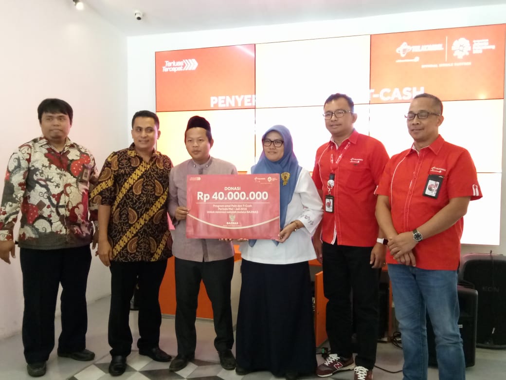Berdayakan Pendidikan Mustahik, Telkomsel Gandeng BAZNAS Salurkan Donasi Pelanggan