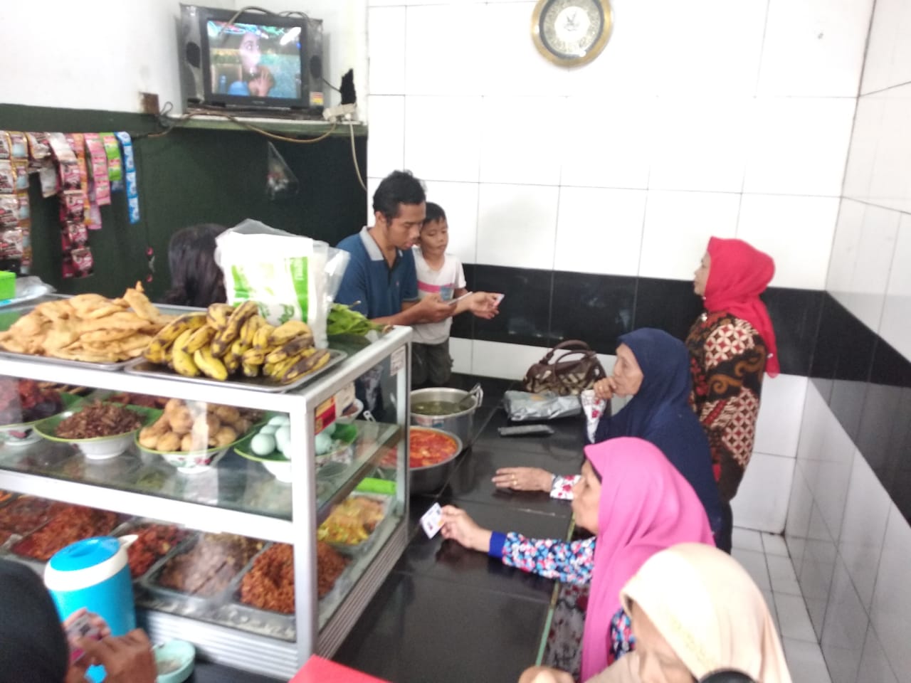 300 Warteg di DKI Telah Memperoleh Program WARJA