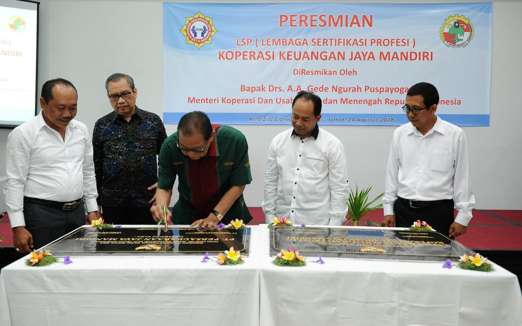 Menteri Puspayoga Resmikan Lembaga Sertifikasi  Profesi Koperasi di Bali
