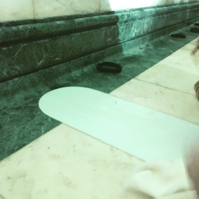 Foto-foto ini Tunjukan Kondisi Dalam Ka’bah