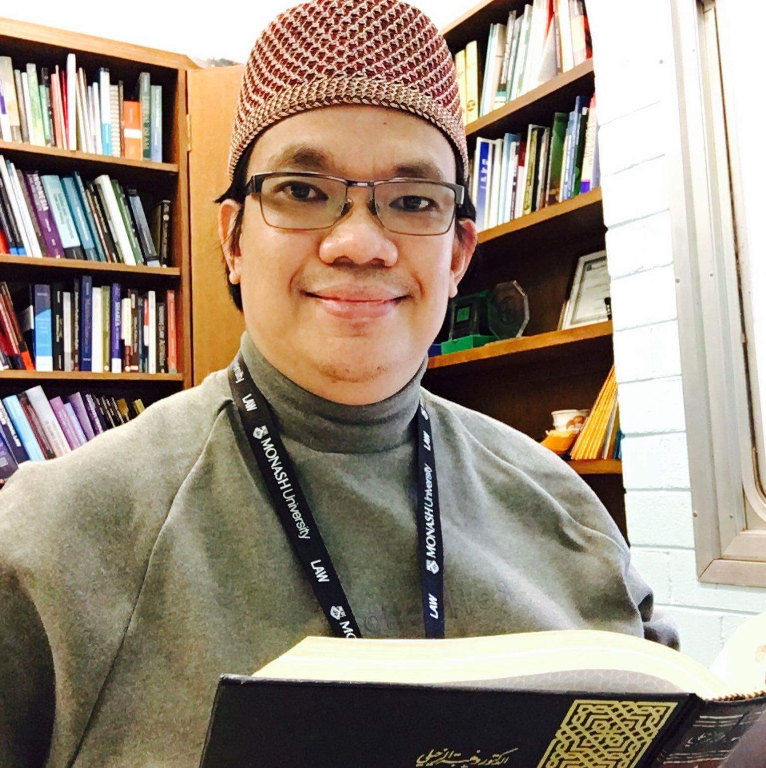 Berinteraksi dengan Kitab Suci di Era Medsos