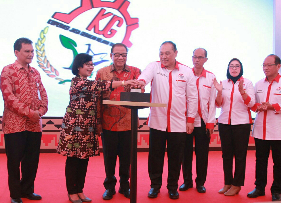 Menteri Puspayoga Launching Desa Terang 2018 di Lampung
