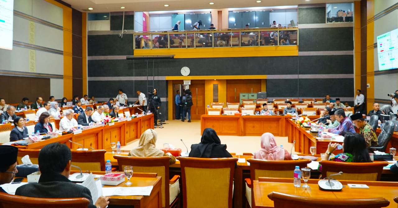 Raker Laporan Penyelenggaraan Haji Bersama DPR RI Hasilkan 16 Rekomendasi