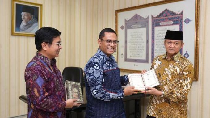 Sinar Mas Group salurkan Wakaf Al-Quran melalui MUI