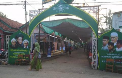 Kemeriahaan di Arena Munas Alim Ulama dan Konbes NU 2019