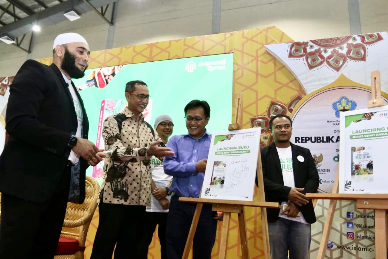 Buku Jurus Sehat Rasulullah Diluncurkan