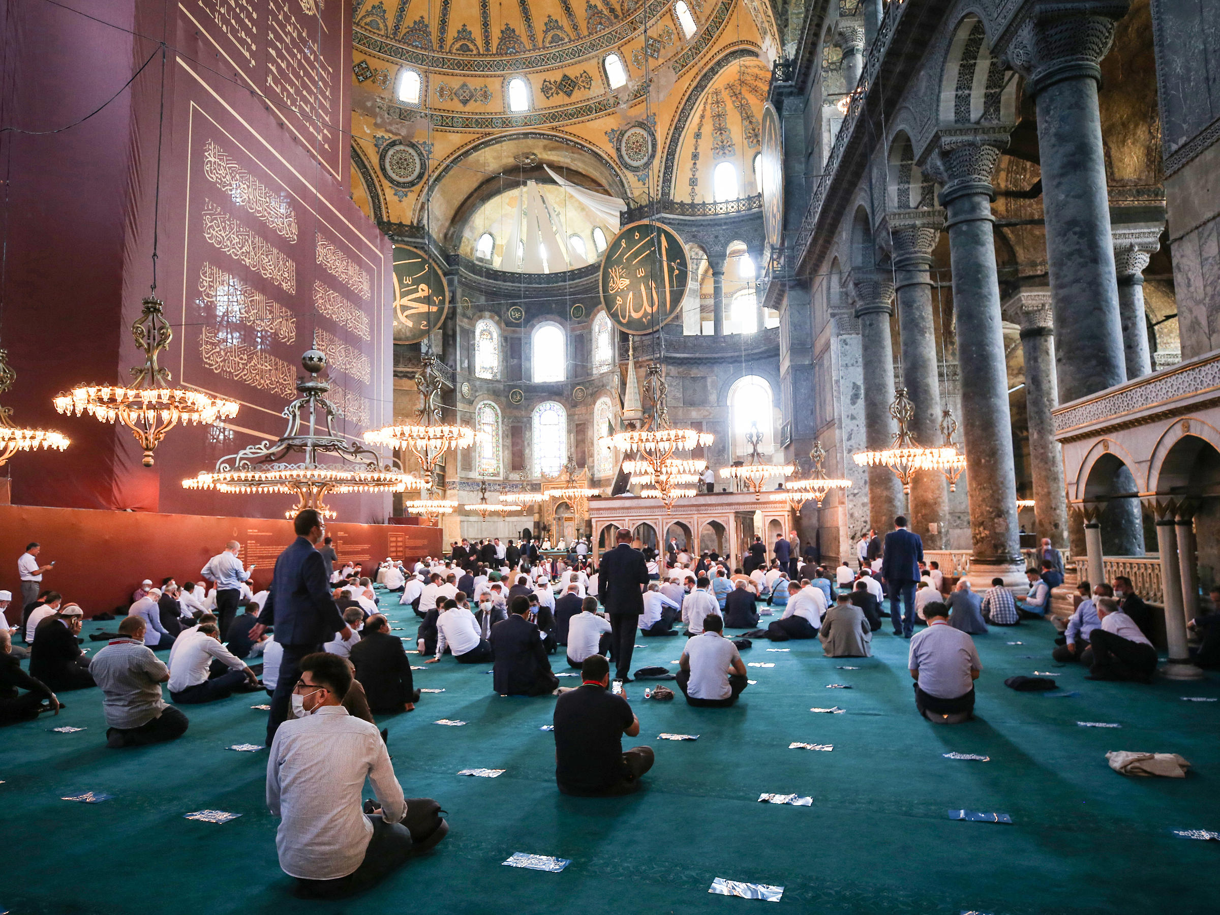 500 Jemaah Positif C0vid-19 Usai Shalat Idul Adha di Hagia Sophia