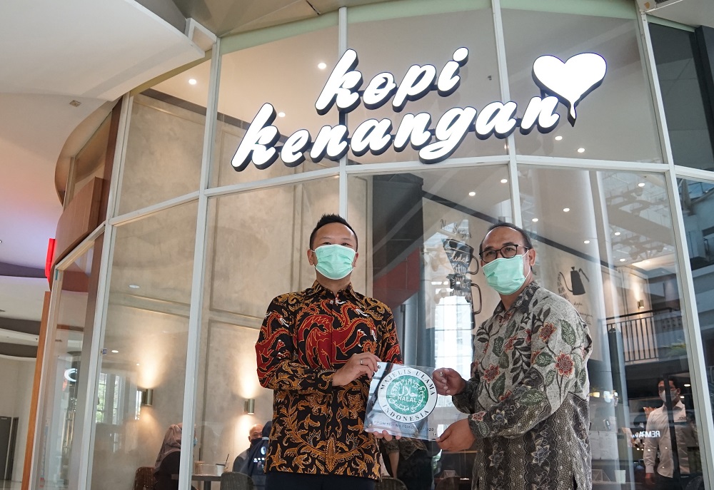 Kopi Kenangan Kantongi Kantongi Sertifikat Halal MUI