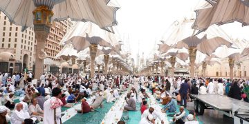 Saudi Larang Pembagian Takjil Selama Ramadhan