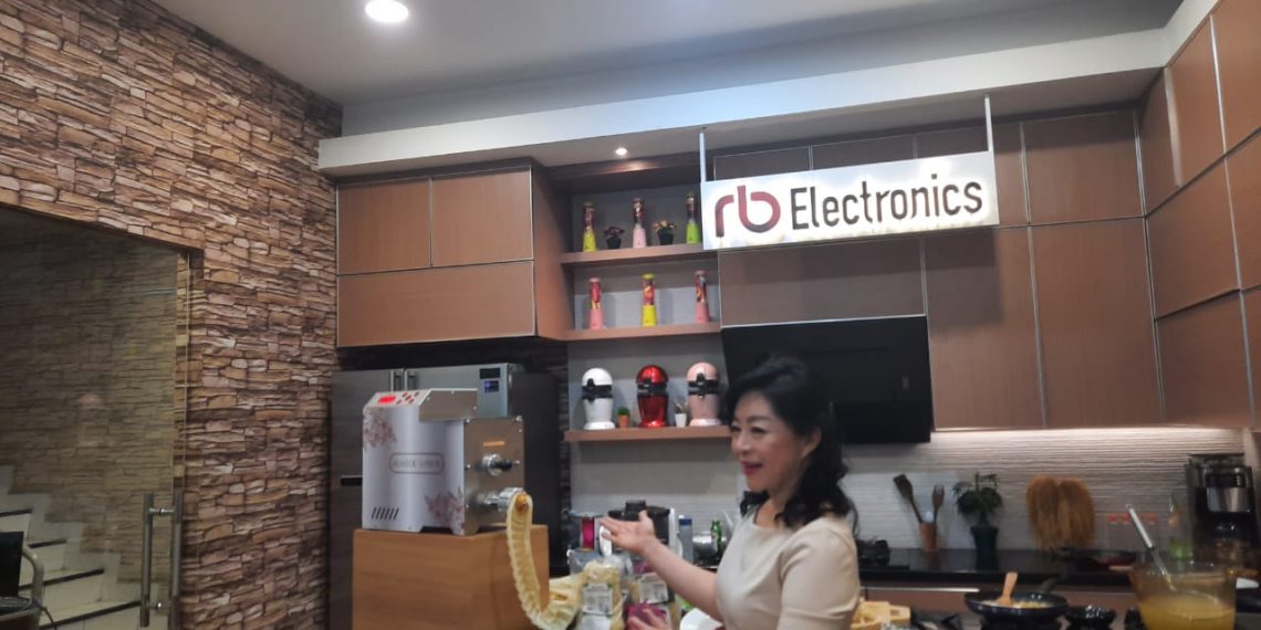 Dengan RB Noodle S Pro 10, Mau Usaha Mie kini Jadi Lebih Mudah
