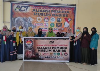 Aliansi Pemuda Muslim Nabire Kirim Bantuan Ambulans untuk Palestina