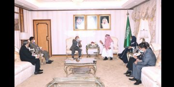 Saudi Masih Kaji Penggunaan Sinovac dan Sinopharm untuk Syarat Umrah