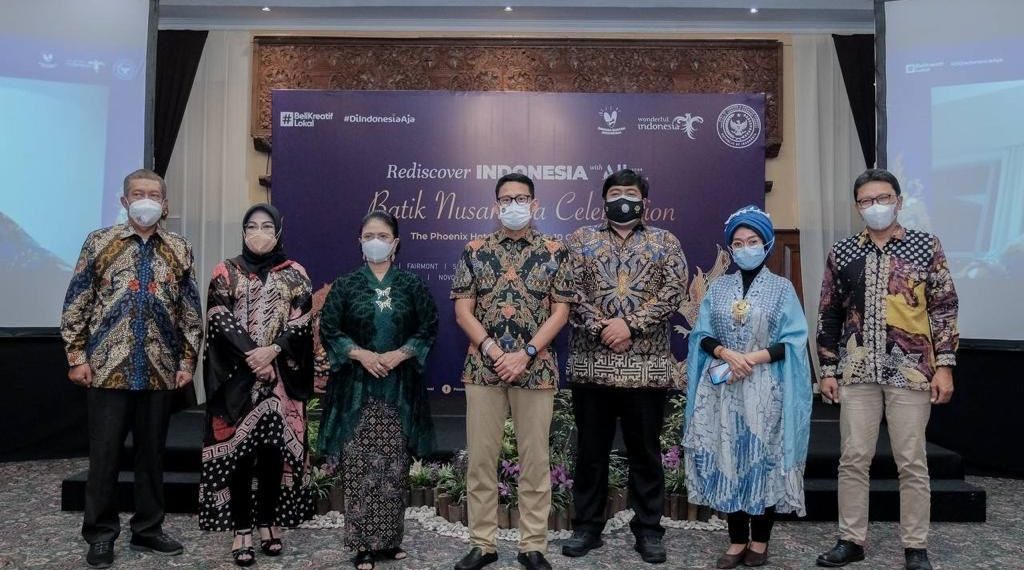 Menparekraf Ingin Batik jadi Simbol Kebangkitan Ekonomi