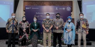 Menparekraf Ingin Batik jadi Simbol Kebangkitan Ekonomi