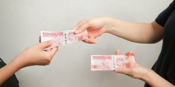 Amalan Agar Dimudahkan Melunasi Hutang