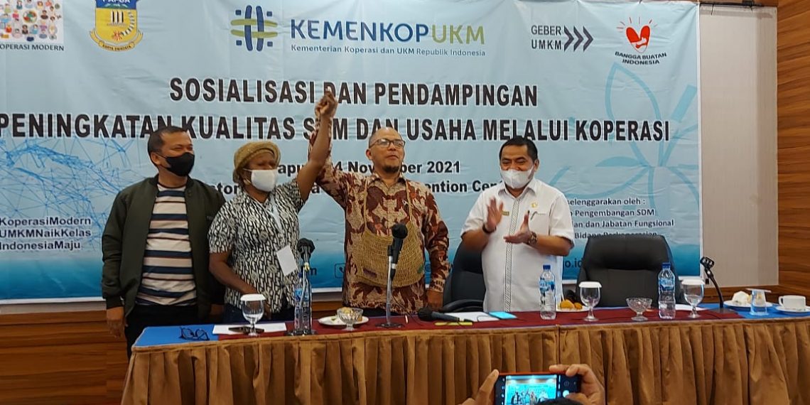 Adanya Kemiskinan Ekstrim dan Mahalnya Harga Barang di Papua, KemenKopUKM Tawarkan Bentuk Koperasi Distribusi
