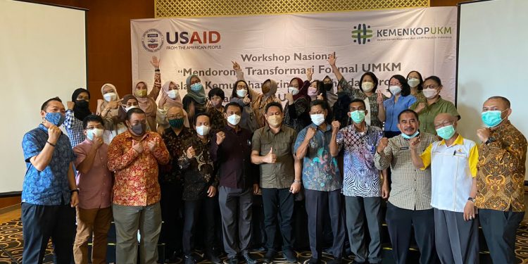 KemenKopUKM Bersama USAID EGSA Dorong Transformasi Usaha Mikro dari Informal ke Formal