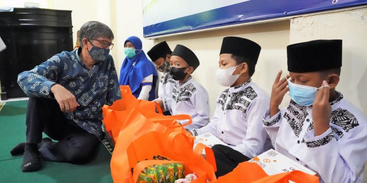 Perkuat Usaha Mikro Melalui Program “Jaga Usaha” KemenKopUKM Gandeng BAZNAS
