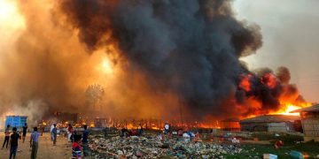 Kebakaran Kamp Rohingya di Bangladesh, 5.000 Pengungsi Kehilangan Tempat Tinggal