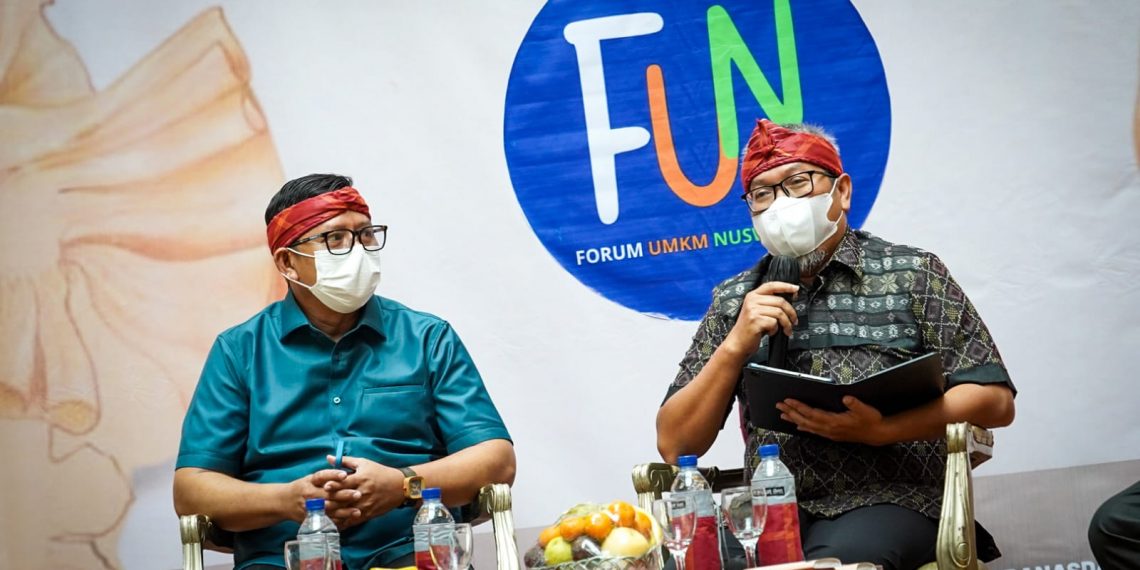 Sarung Majalaya Diminta Lakukan Inovasi Dengan Masuk Ke Marketplace