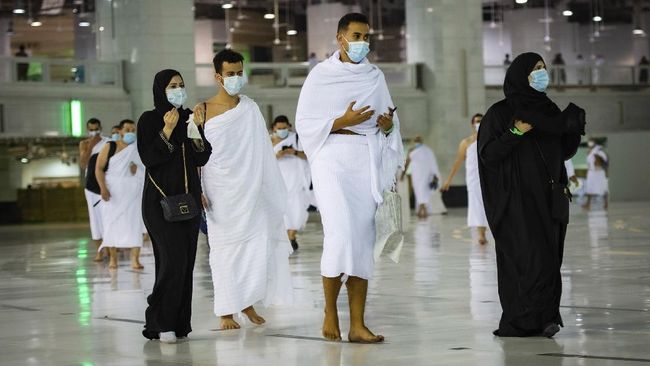 Arab Saudi Cabut Tujuh Aturan Pencegahan Penyebaran COVID-19
