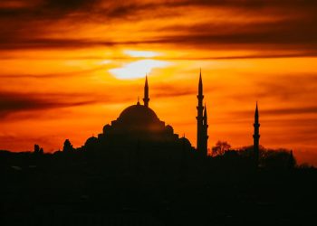 Di Balik Penamaan Hari Tasyriq, Sunnah, dan Larangannya