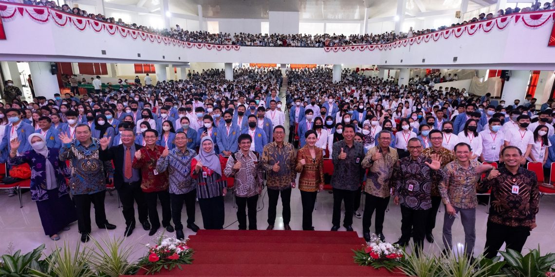 OJK Gelar Kuliah Umum di Menado Guna Ajak Mahasiswa Melek Pasar Modal