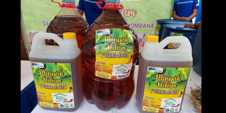 Membanggakan! IAIN Bone Eskpor Minyak Nilam 4,7 Miliar