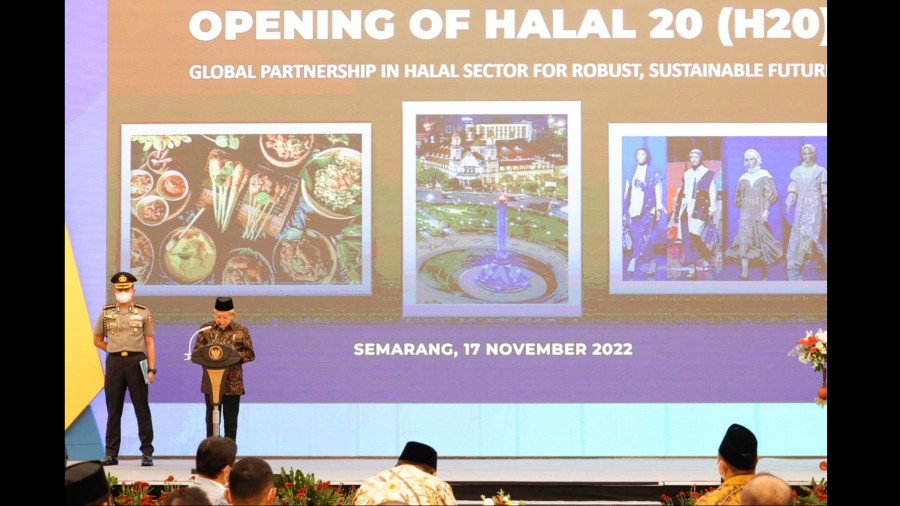 Wapres Ma’ruf Amin Buka Forum Halal 20