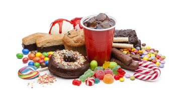 Kenali Bahaya dari Sering Mengkonsumsi Makanan Manis