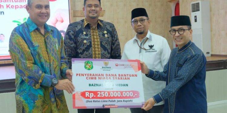 CIMB Niaga Tbk Salurkan Donasi Dana Kebajikan Dari Nasabah Ke Baznas Medan