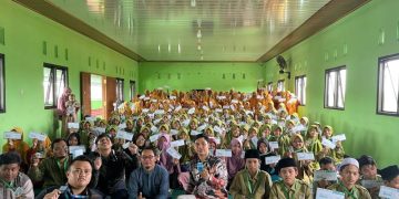 Ribuan Santri jadi Pengguna Aktif Pesantren Go Digital Telkom