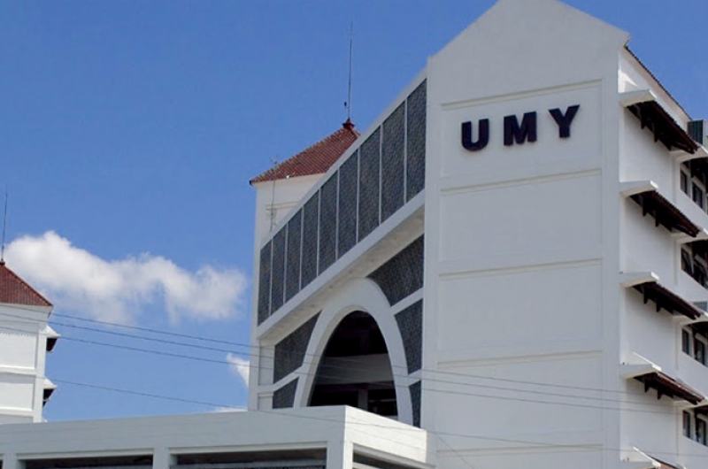 Universitas Muhammadiyah Yogyakarta Salurkan Zakat Institusi 1,26 Miliar