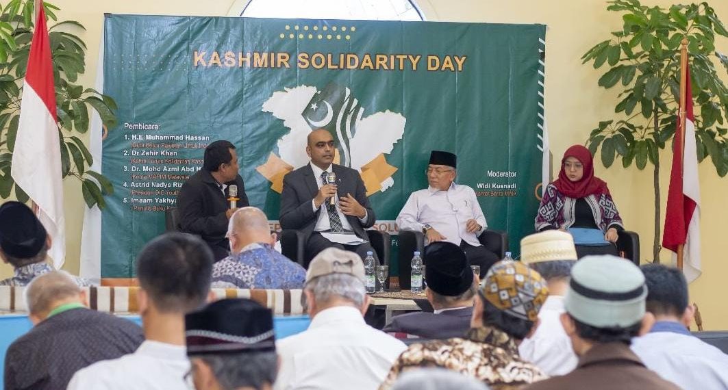 Diskusi Kemanusiaan Pada Hari Solidaritas Kashmir