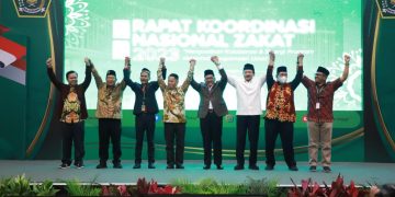 Tutup Rakornas, Wamenag Ingatkan Lembaga Pengelola Zakat Tidak Berpolitik