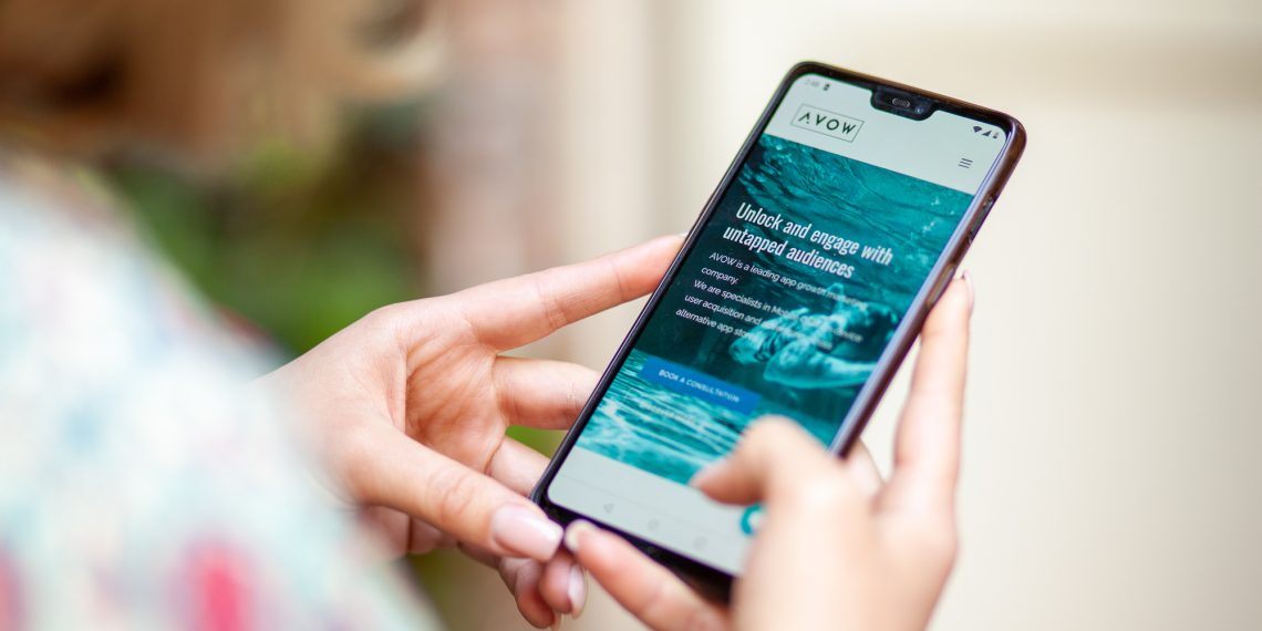 Merangkul Revolusi Mobile di Bulan Ramadhan 2023