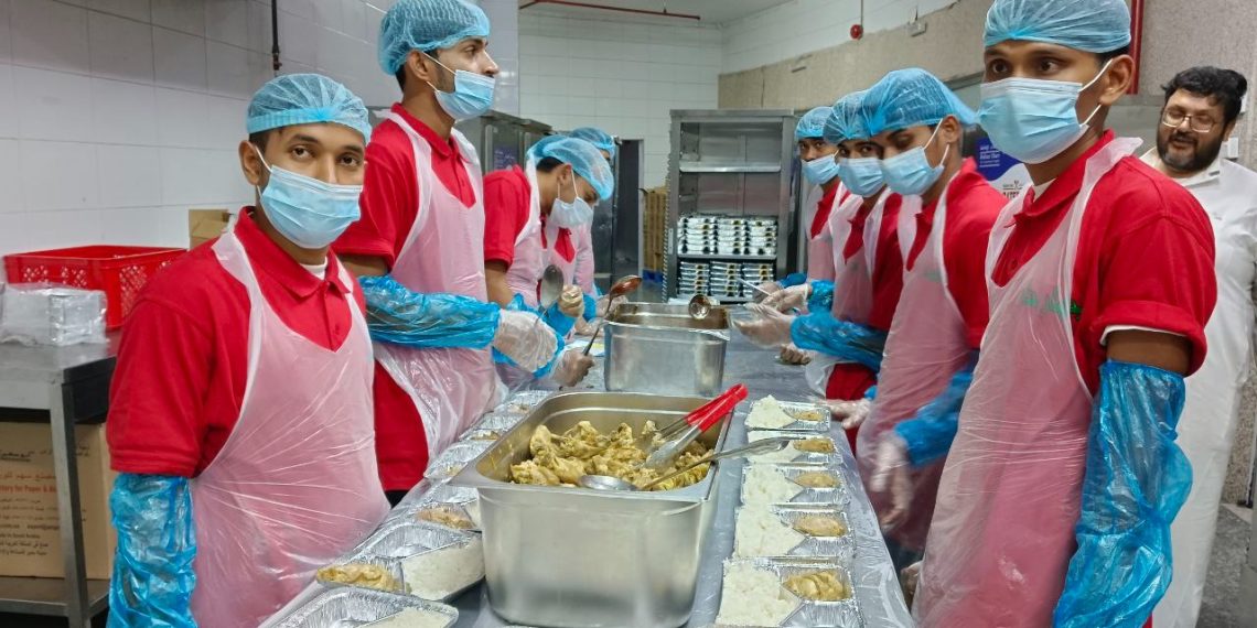Dapat Makan Tiga Kali Setiap Hari, Jemaah Harap Perhatikan Batas Waktu Konsumsi