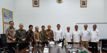 Silaturahim ke Menteri ESDM, Muhammadiyah Sampaikan Isu Energi Berkeadilan