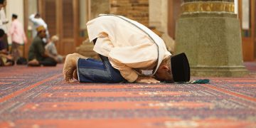Ini Manfaat Gerakan Sujud Bagi Kesehatan