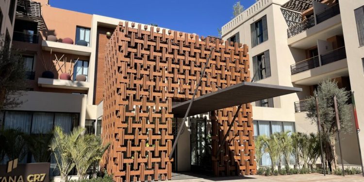Cristiano Ronaldo Jadikan Hotelnya Tempat Perlindungan Korban Gempa Maroko