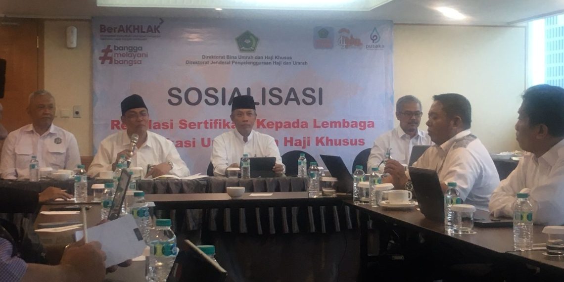 Belum Lakukan Sertifikasi, Ratusan Ijin Travel Umrah Terancam Dibekukan