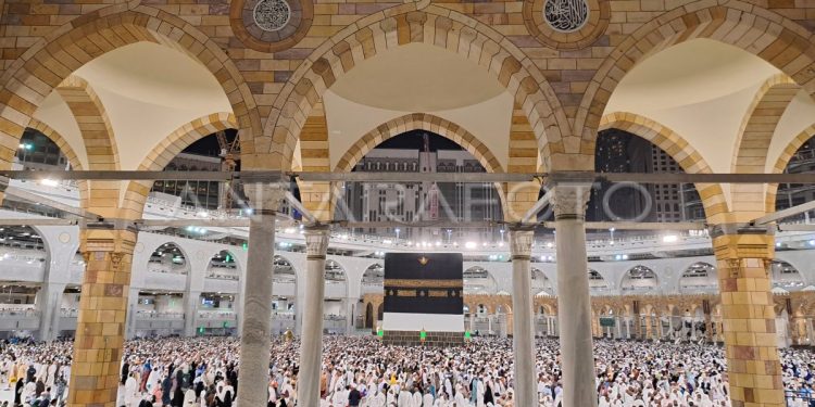 Pemerintah Jadikan Kepesertaan BPJS Syarat Berangkat Haji dan Umrah
