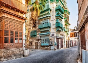 Saudi Pamerkan Temuan 25 Ribu Artefak Bersejarah dari Era Khalifah Rasyidin