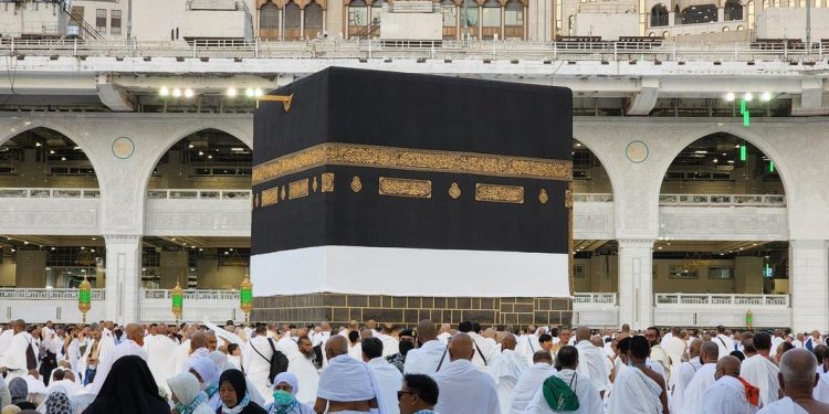 Tunjukan Solidaritas, Saudi Saudi Perpanjang Ijin Tinggal Jemaah Umrah Palestina
