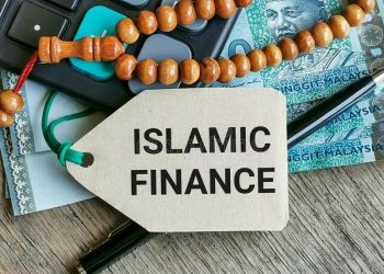 Pinjol Kian Marak, MUI: Perkuat Ekonomi Syariah Bisa Jadi Solusinya