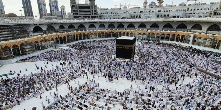 Selama Ramadhan 2024, Area Sekitar Kabah Dibatasi Hanya untuk Jemaah Umrah
