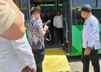 Bus Salawat Ramah Lansia dan Disabilitas Disiapkan untuk Jemaah Haji Indonesia