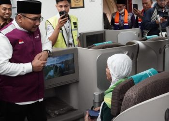 Ikhtiar Haji Ramah Lansia, dari Pendampingan hingga Kursi Bisnis Pesawat
