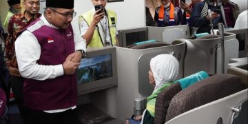 Ikhtiar Haji Ramah Lansia, dari Pendampingan hingga Kursi Bisnis Pesawat